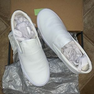 Brand new Hollister white shoes